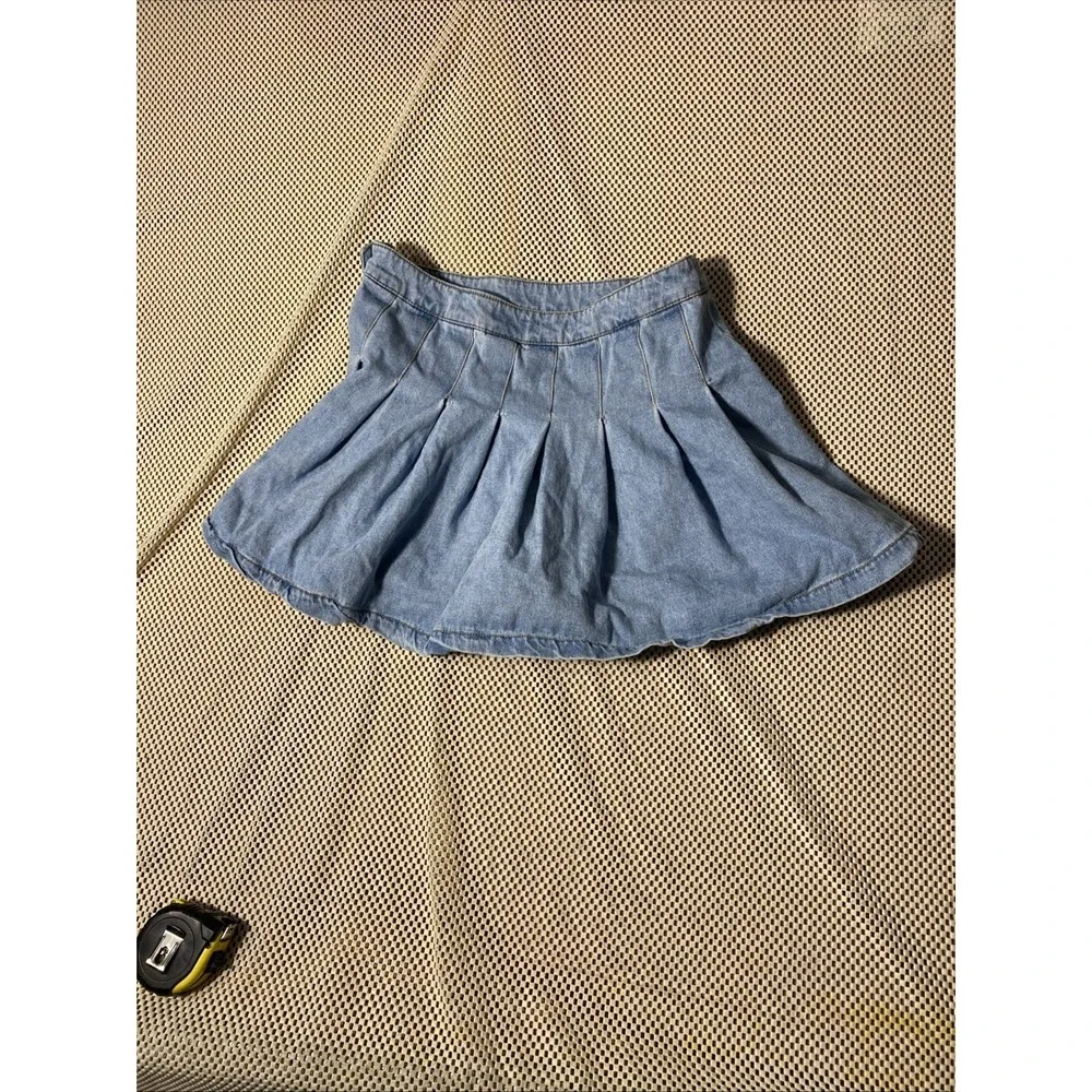 Forever 21 Women's Mini Skirt Blue Denim Pleated Preppy Large Juniors - Picture 5 of 6